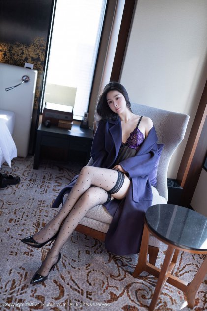 爱蜜莉亚洲中文字幕