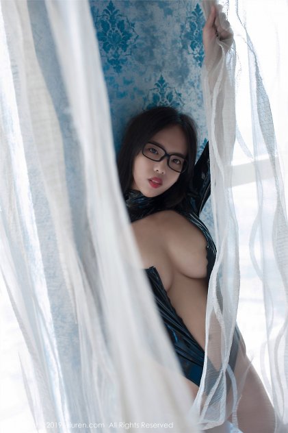 亚洲中文成人一区二区在线观看