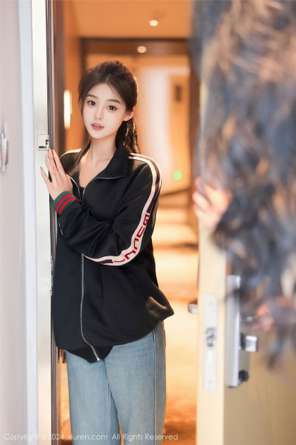 刚生完奶水做爰视频