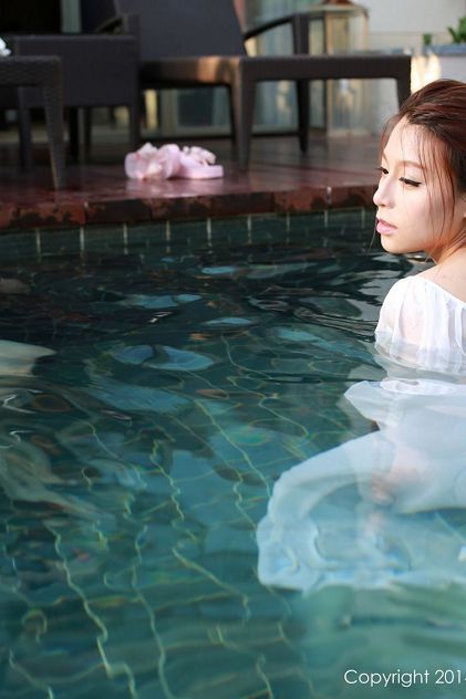 日本丰满爆乳电影中字