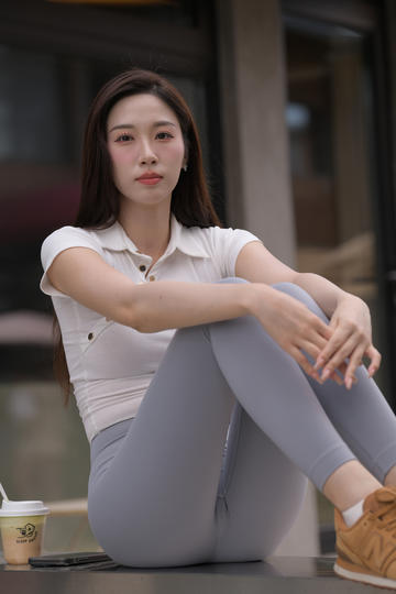 julia一区二区三区中文字幕