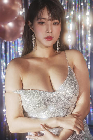 边亲边脱边捏胸视频