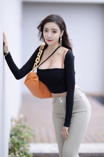 国产精品试爱视频