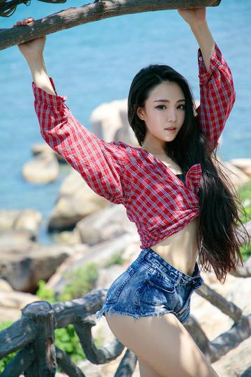 免费在线观看av(吉吉影音最新免费观看)