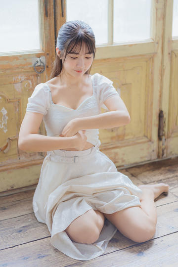 和闺蜜穿成豪门反派母女后